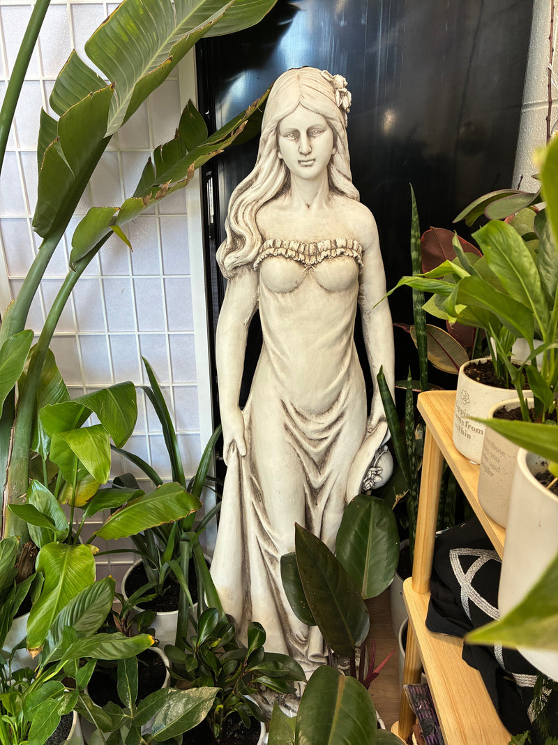 Gifts & Decor