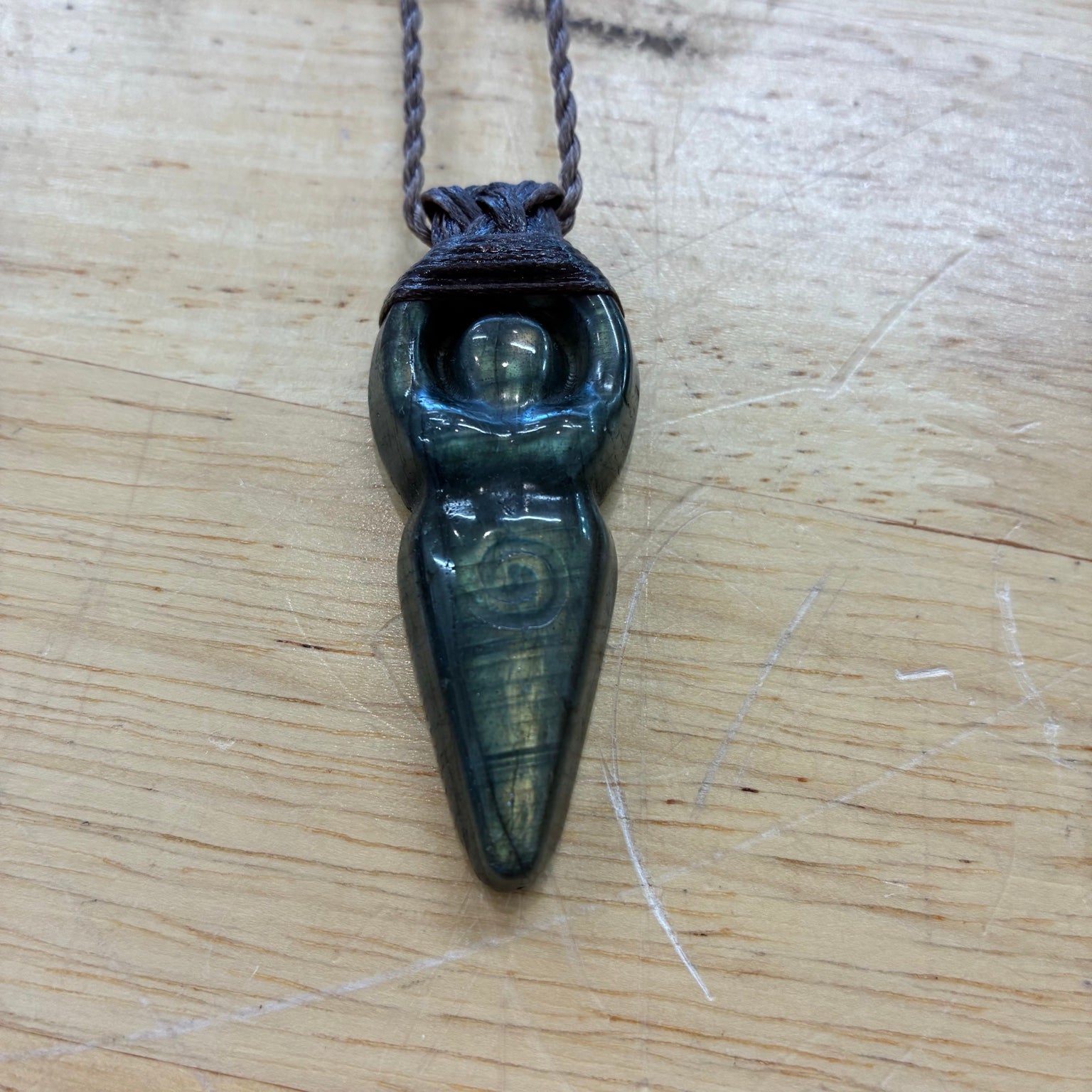 Labradorite Leather Goddess Necklace – Intuition, Protection & Feminine Strength