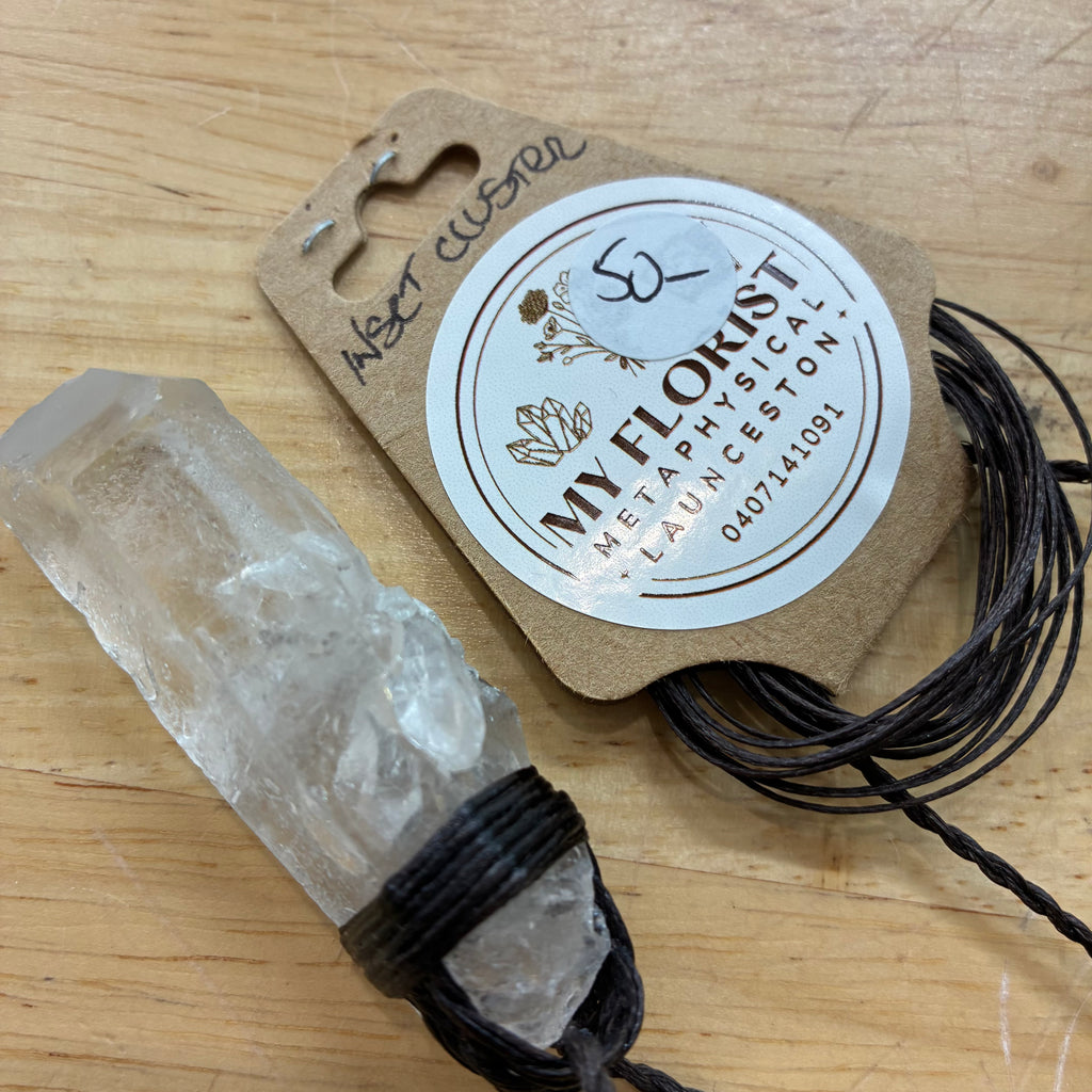 Inset Cluster Quartz Leather Necklace - Amplification