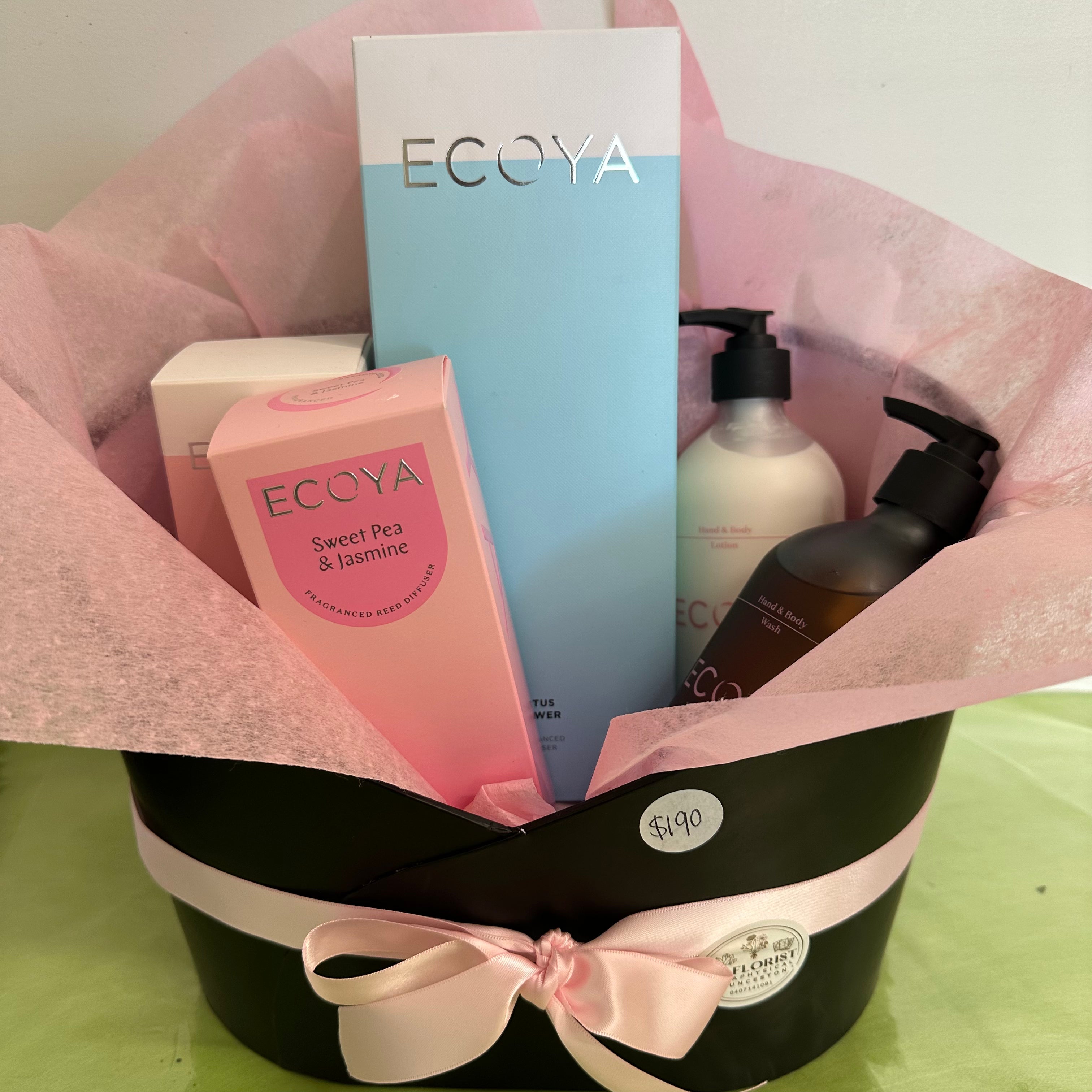 Sweet Pea & Jasmine Diffuser Hamper