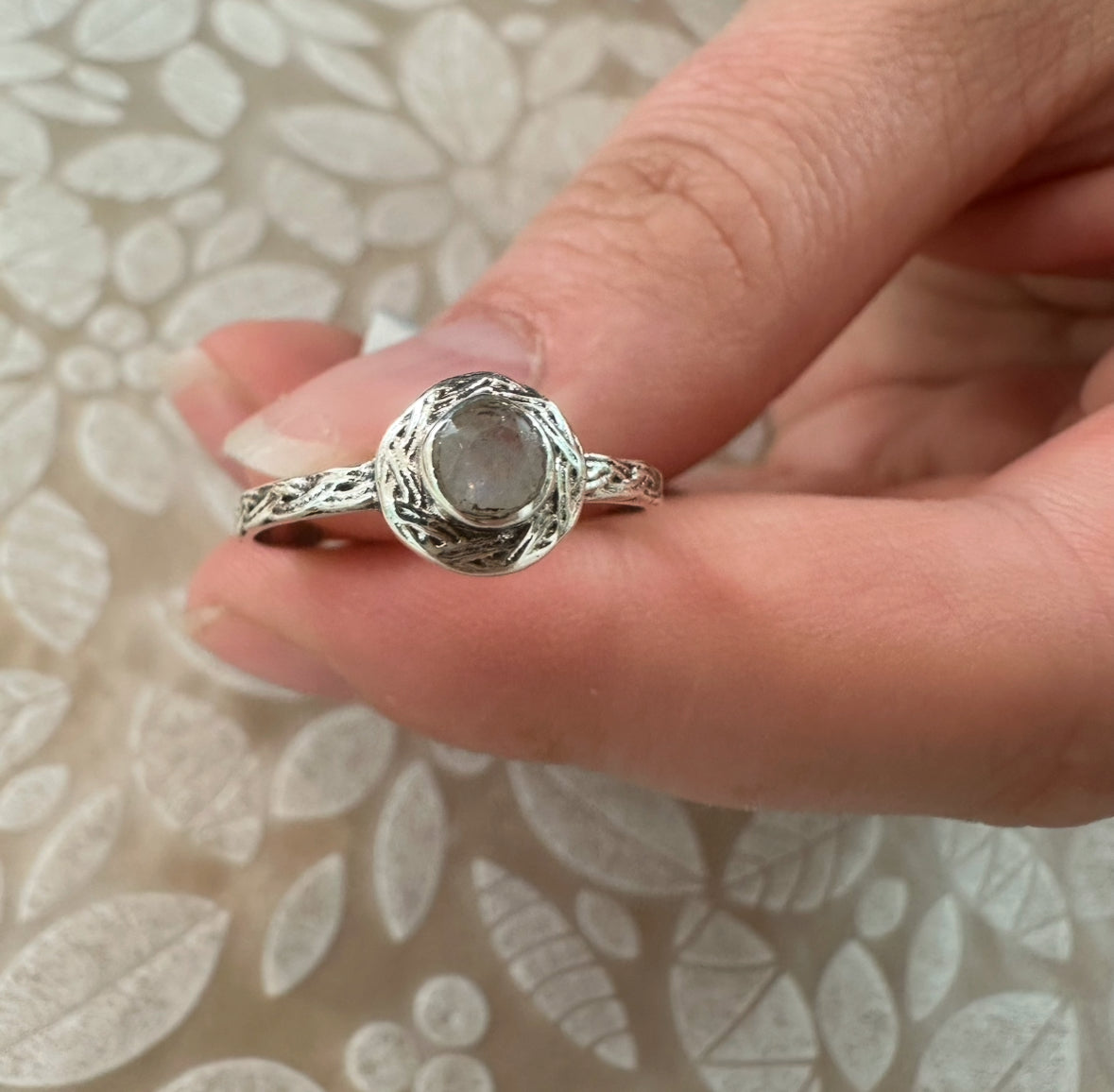 Rainbow Moonstone Round Ring – Intuition, New Beginnings & Emotional Balance (AU R / US 9)