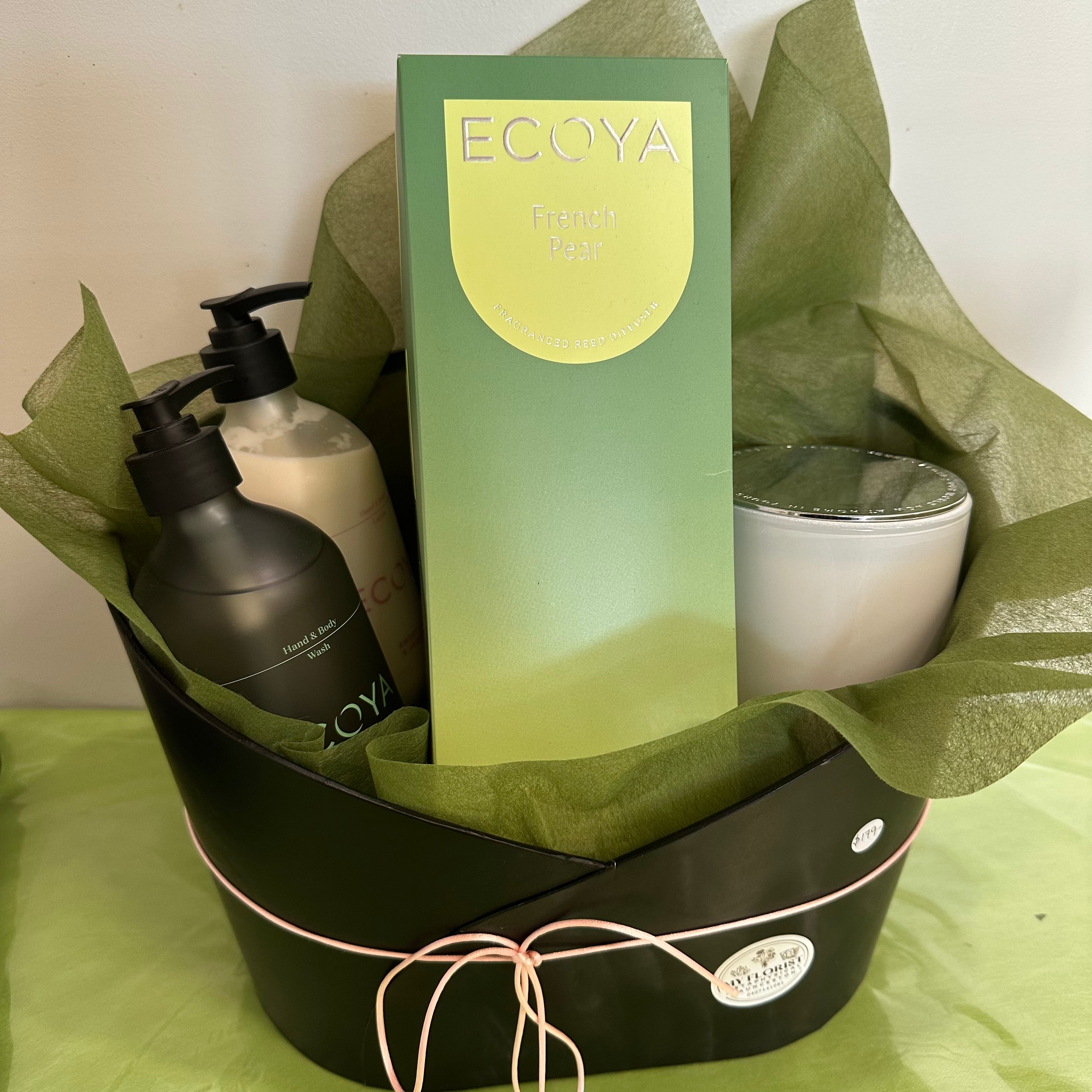 French Pear Hamper with  Sweet Pea & Jasmine Candle