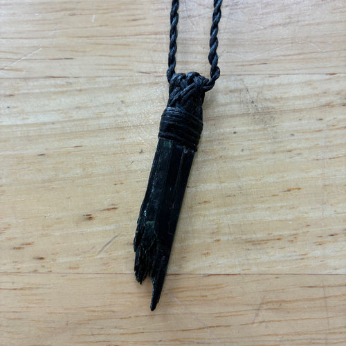 Aegirine Leather Necklace - Protection