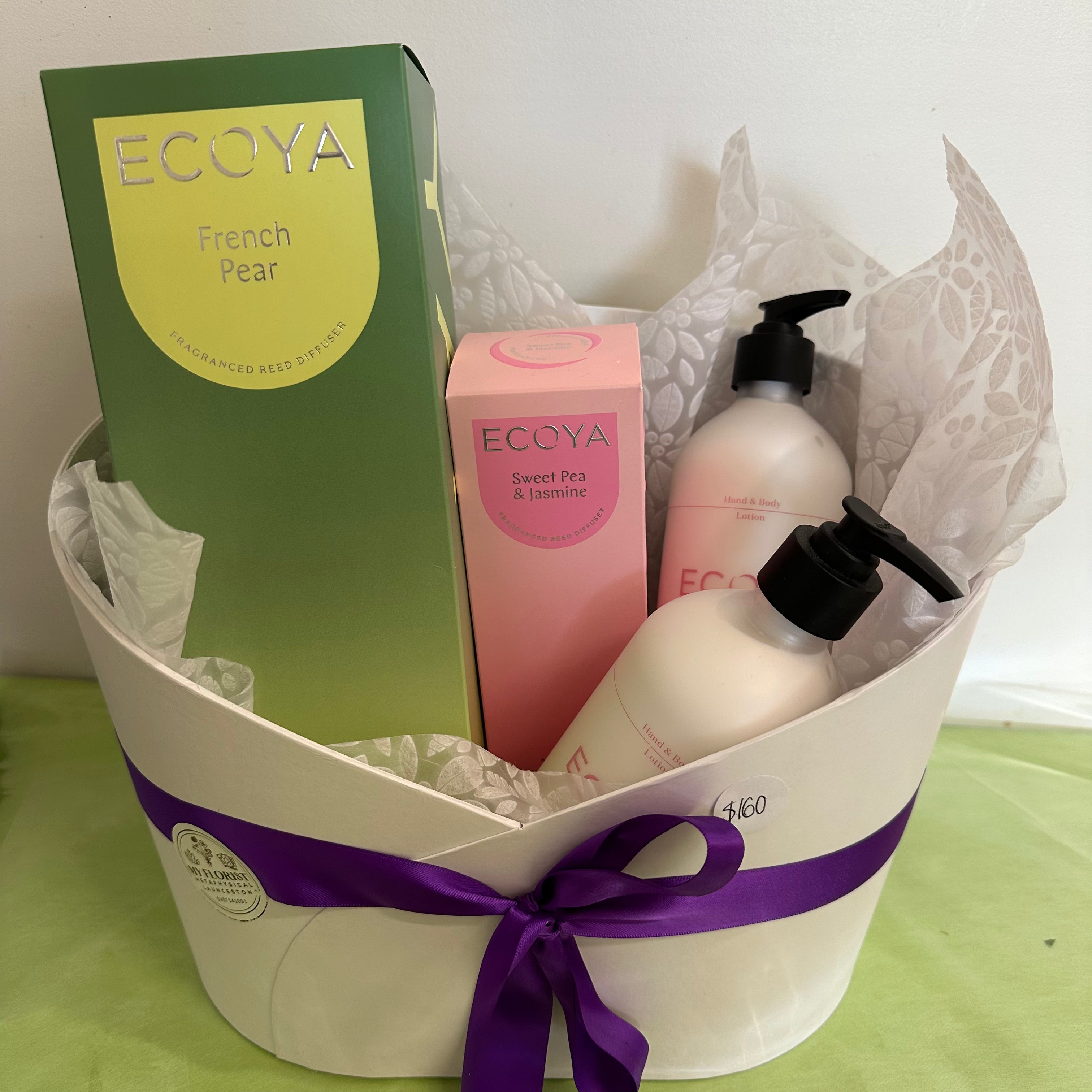 Sweet Pea & Jasmine & French Pear Diffuser Hamper