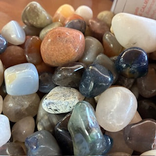 Agate Mixed Tumble Stones – Balance, Luck & Grounded Strength