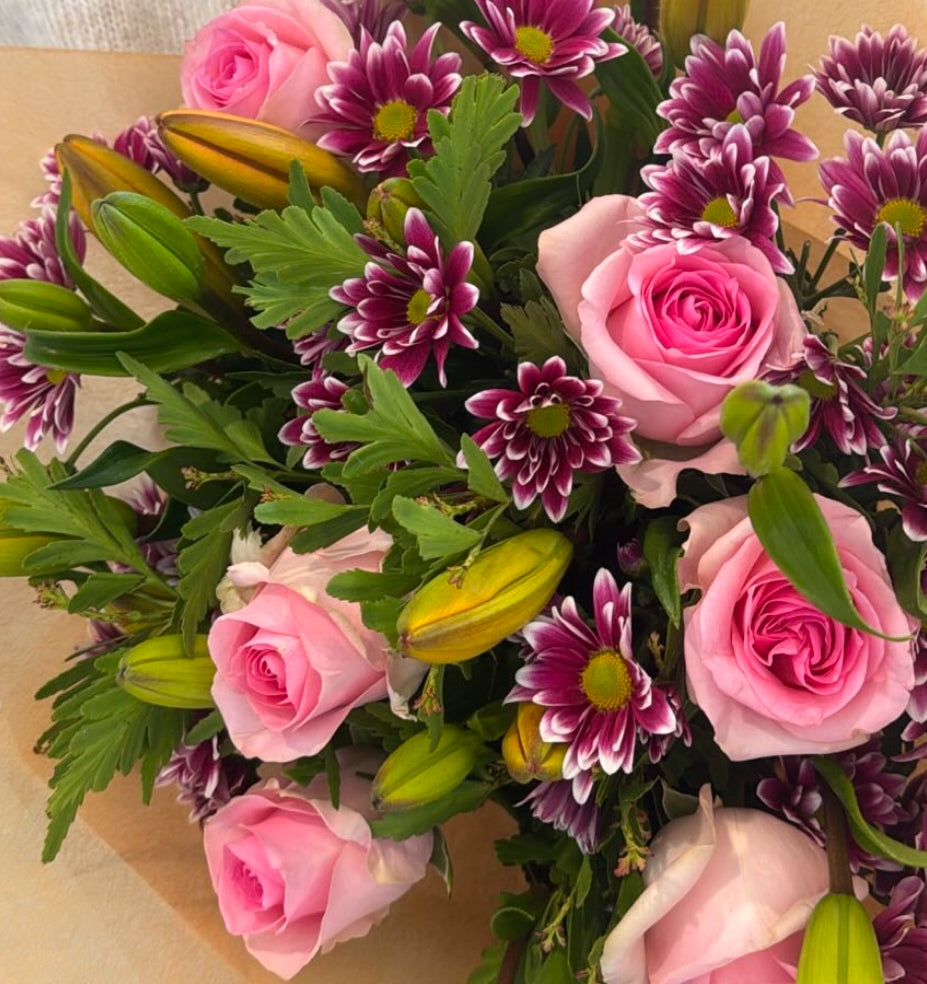 Tasmanian grown roses, lilies and chrysanthemum flowers handcrafted by Launceston florist