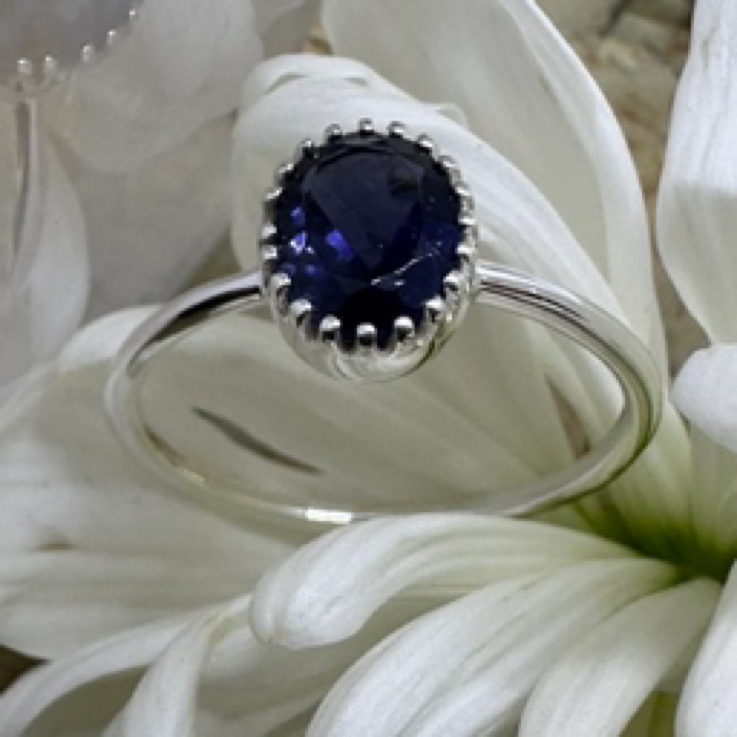 Iolite Small Oval 925 Sterling Silver Ring - Size 8 - Quality Gemstone Jewellery