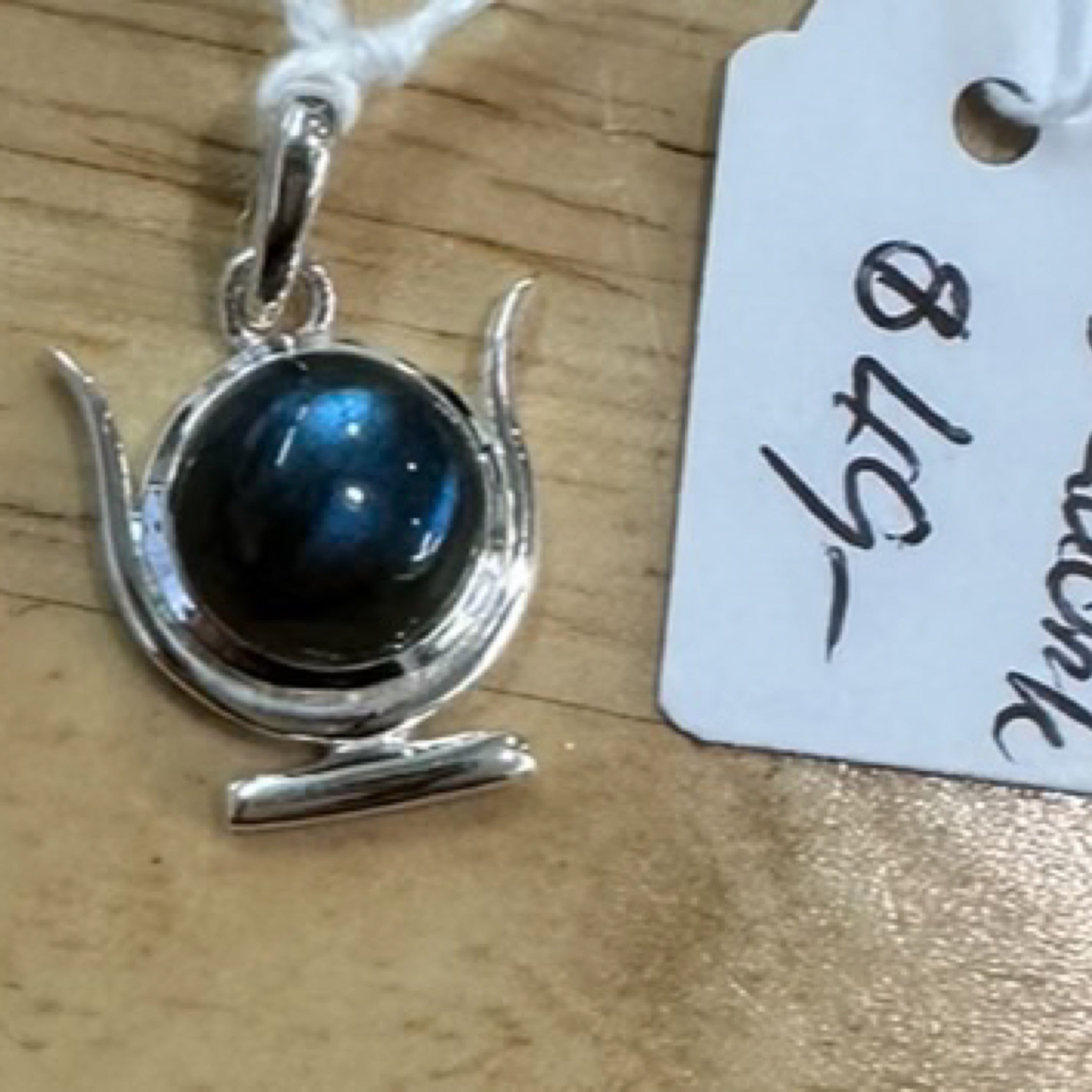 Labradorite Isis Sterling Silver Pendant