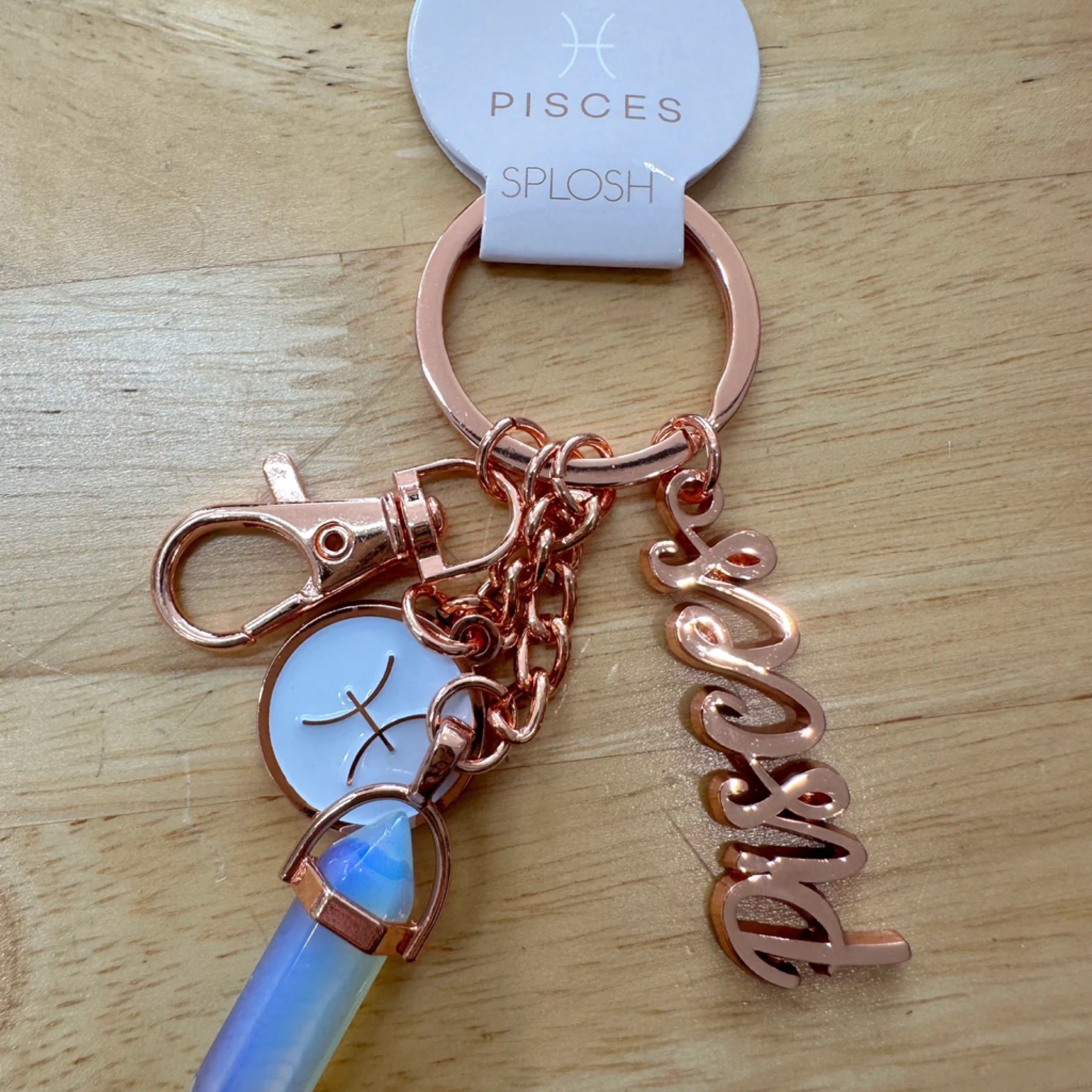 मीन राशि का रहस्यमय चाबी का गुच्छा