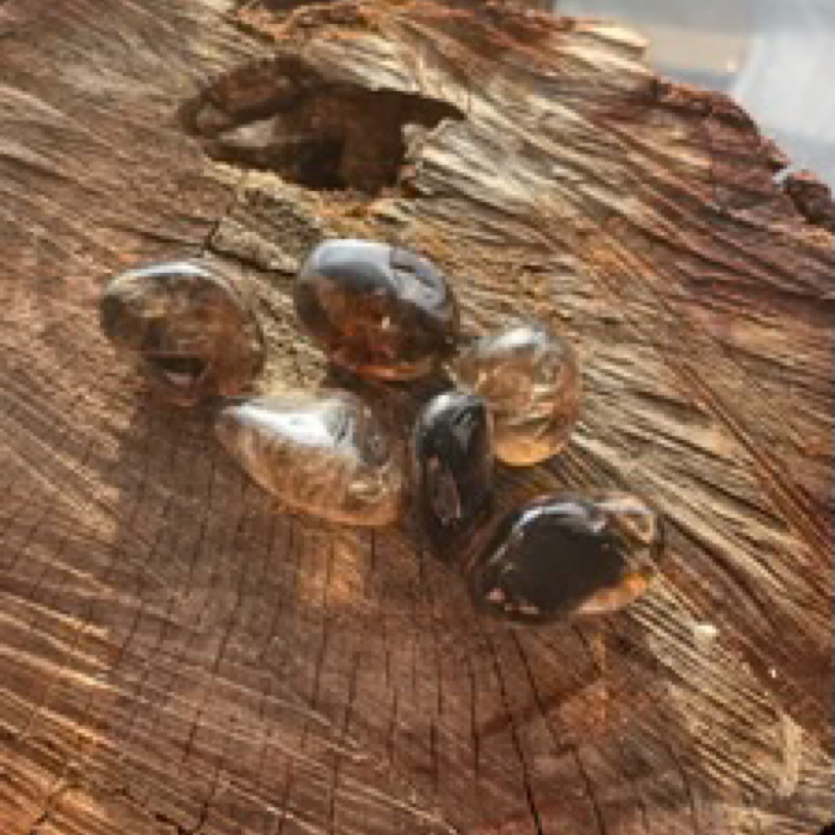 स्मोकी क्वार्ट्ज़ - नकारात्मकता को दूर करता है - टम्बल स्टोन