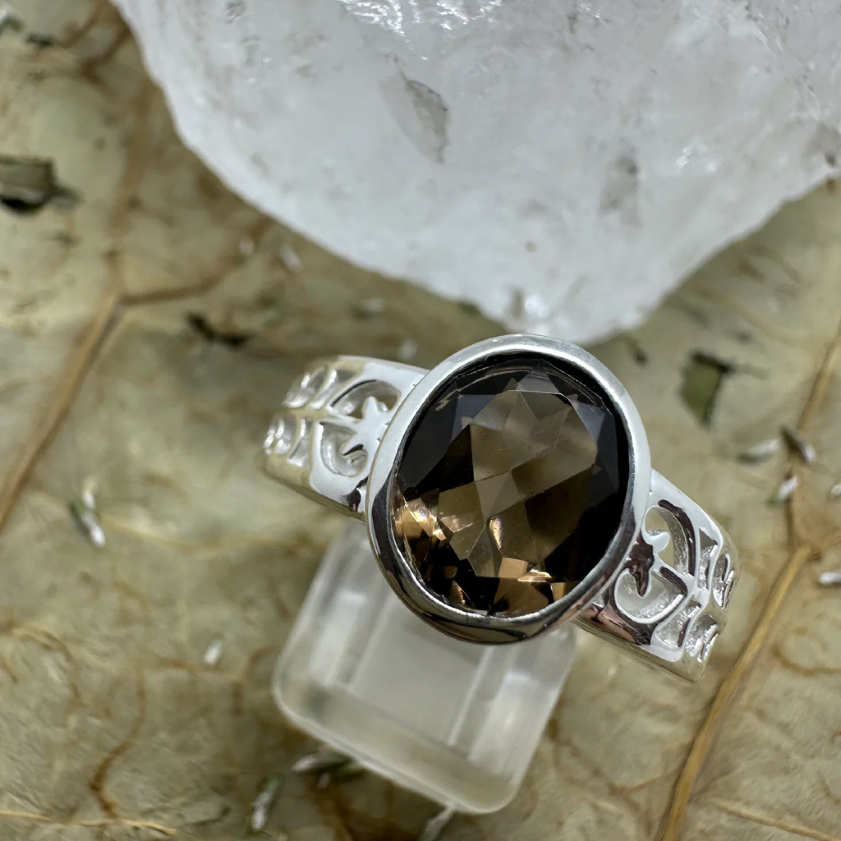 Smoky Quartz 925 Sterling Silver Ring - Size 9 - Quality Gemstone Jewellery