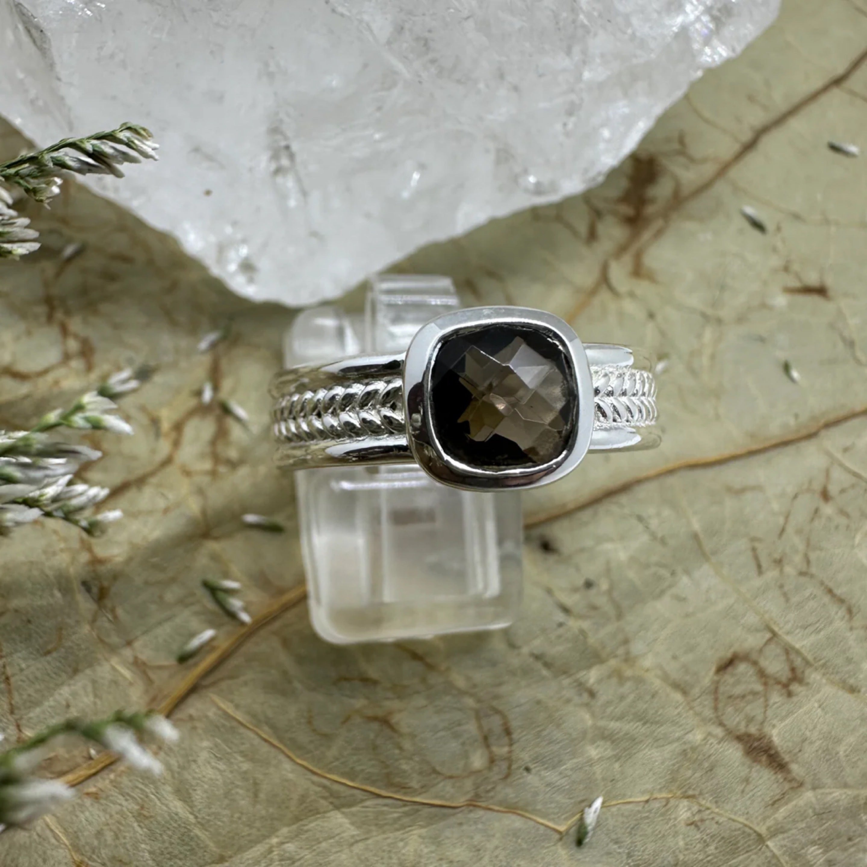 Smoky Quartz 925 Sterling Silver Ring - Size 10 - Quality Gemstone Jewellery
