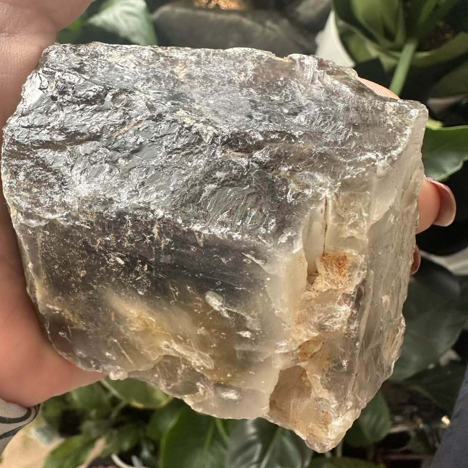 स्मोकी क्वार्ट्ज चंक - 0.607 ग्राम