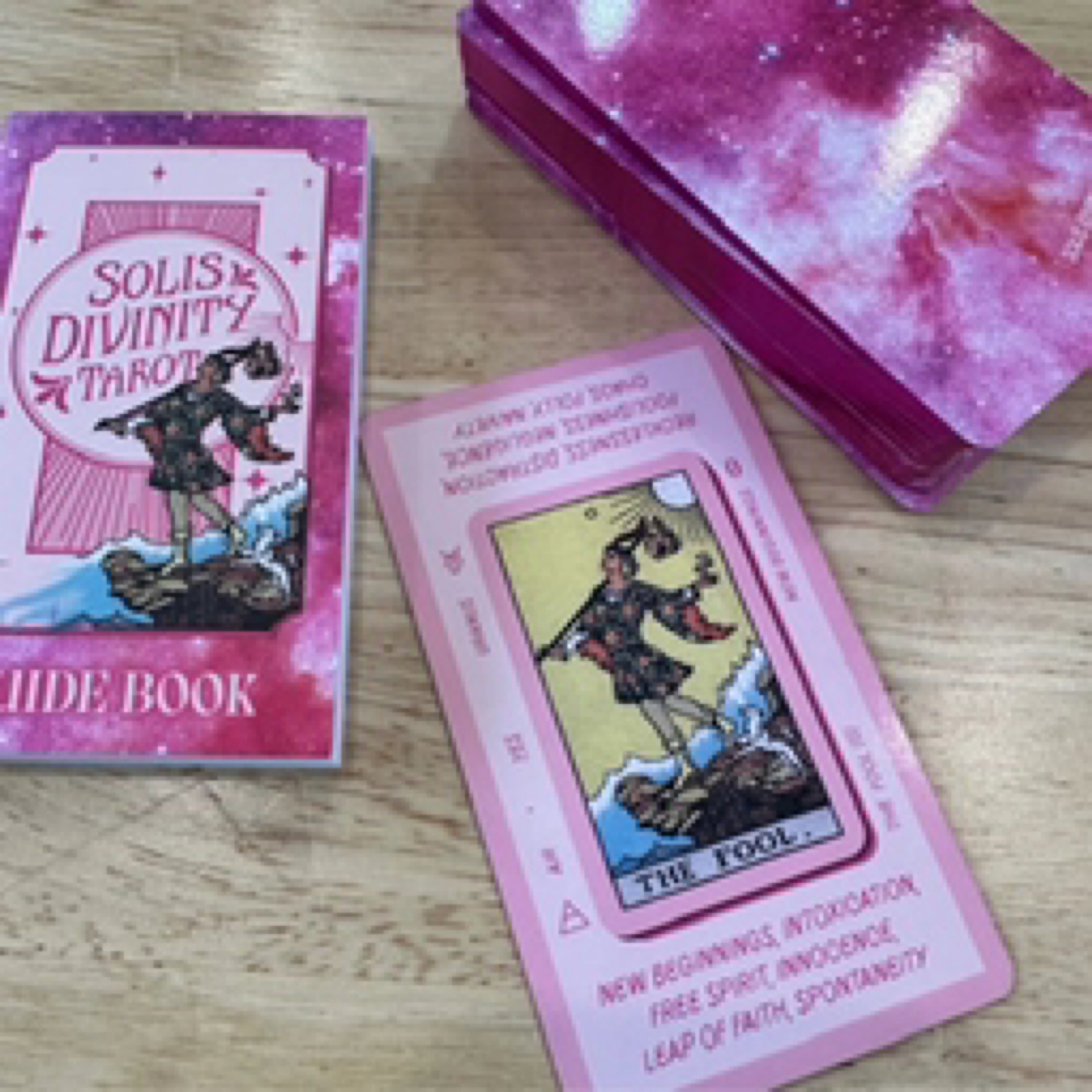 Solis Divinity - Pink Tarot Deck with Keywords
