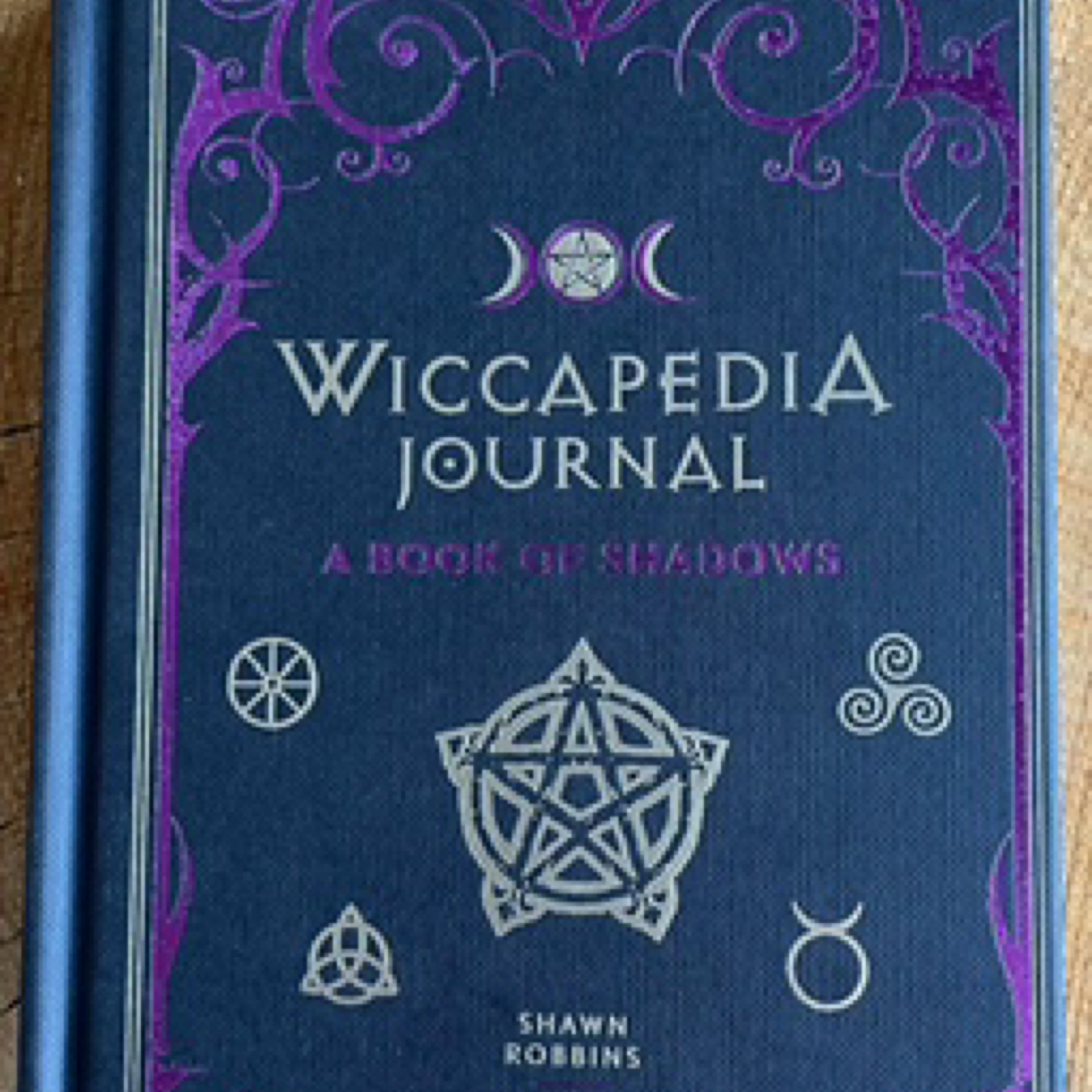 Wiccapedia Journal: A Book of Shadows