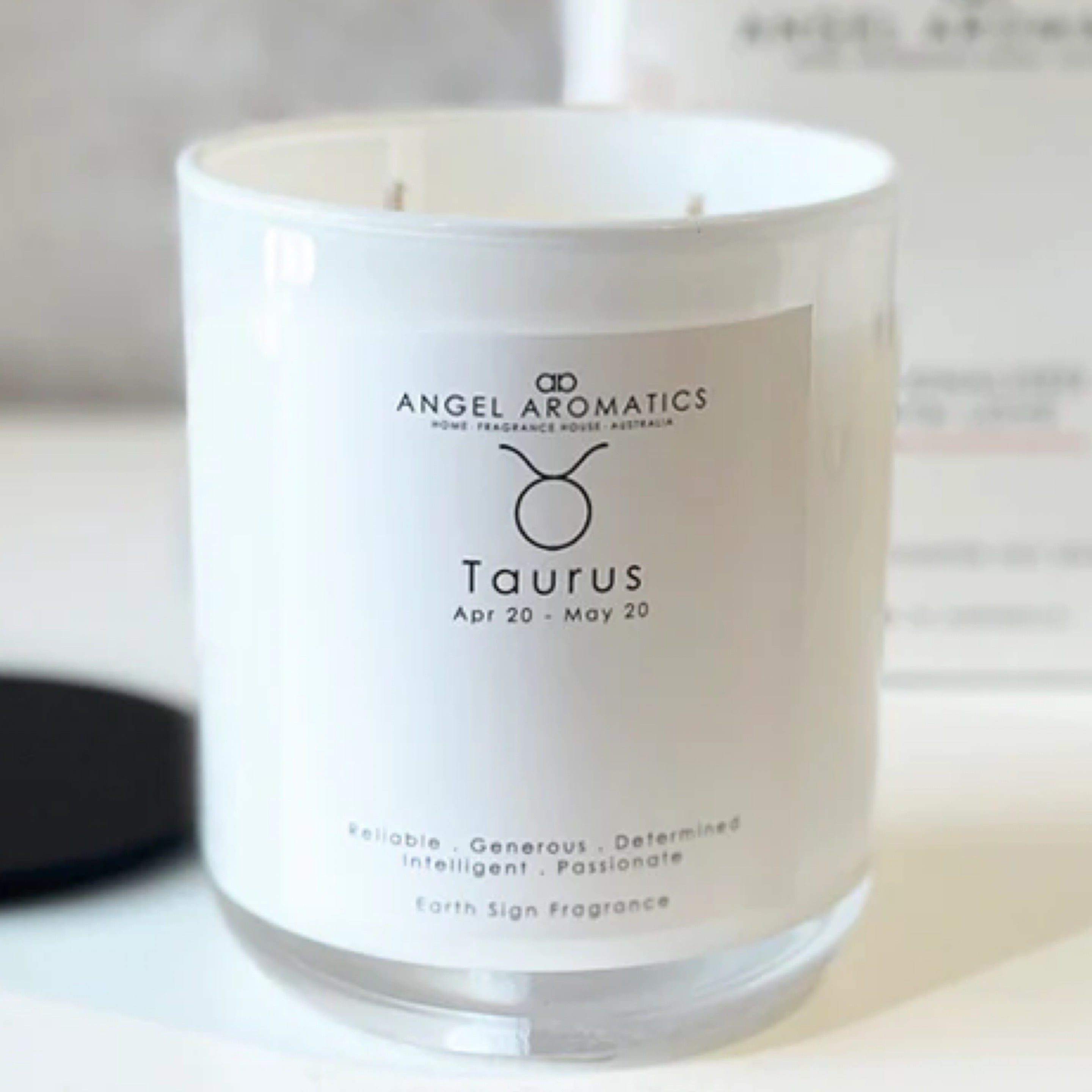 Taurus Zodiac Candles 270g with Rose Quartz Crystal - Angel Aromatics