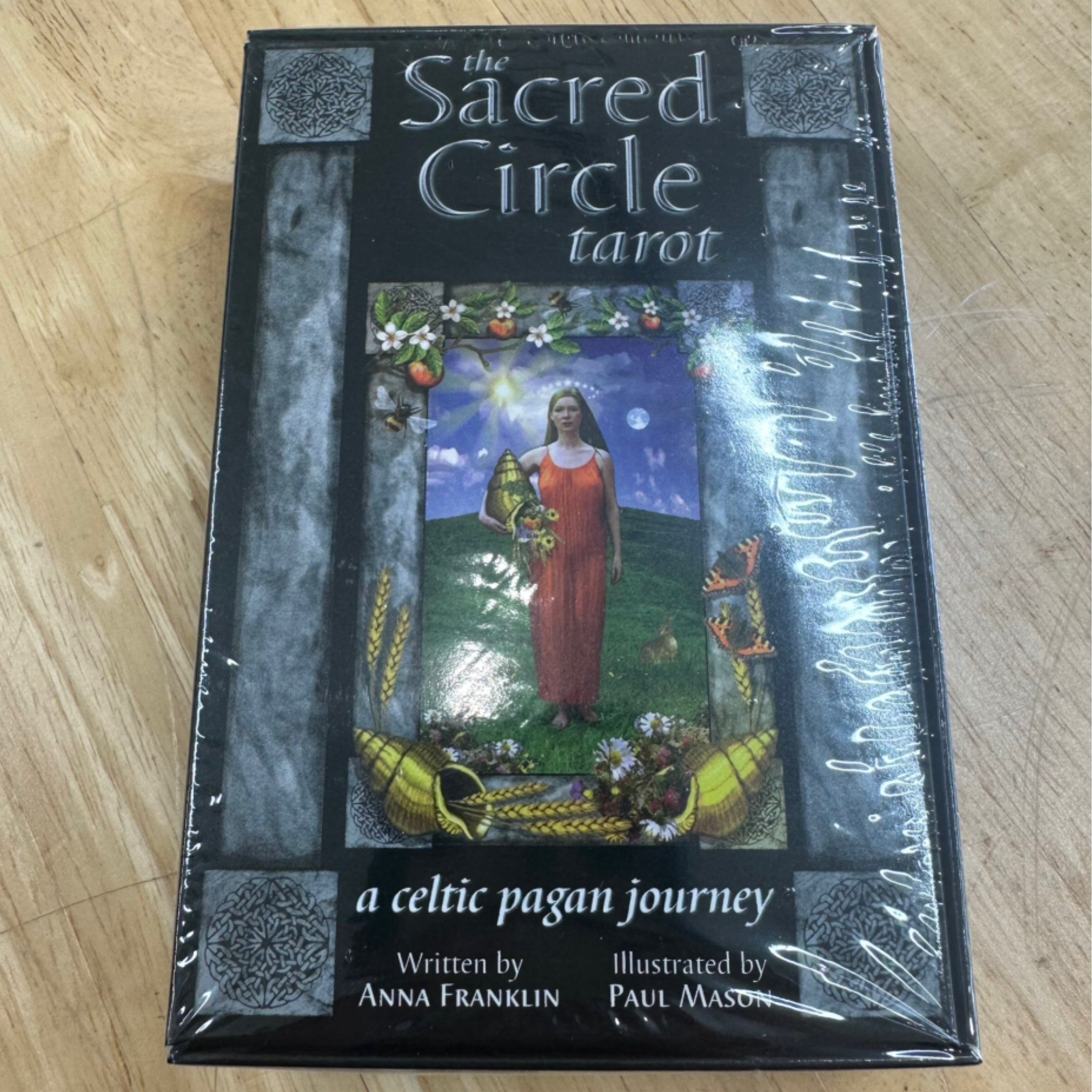 The Sacred Circle Tarot Deck A Celtic Pagan Journey