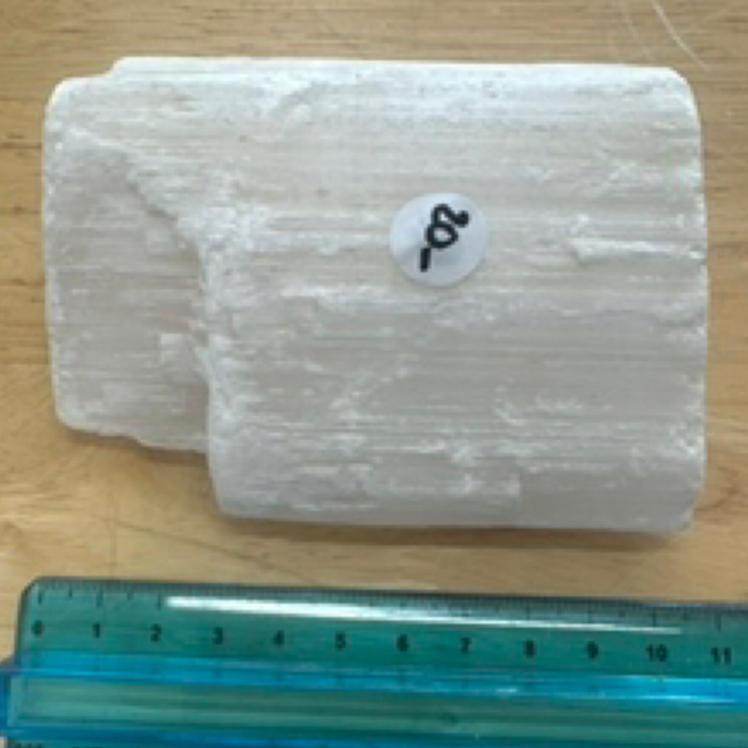 सेलेनाइट चंक मीडियम (1)