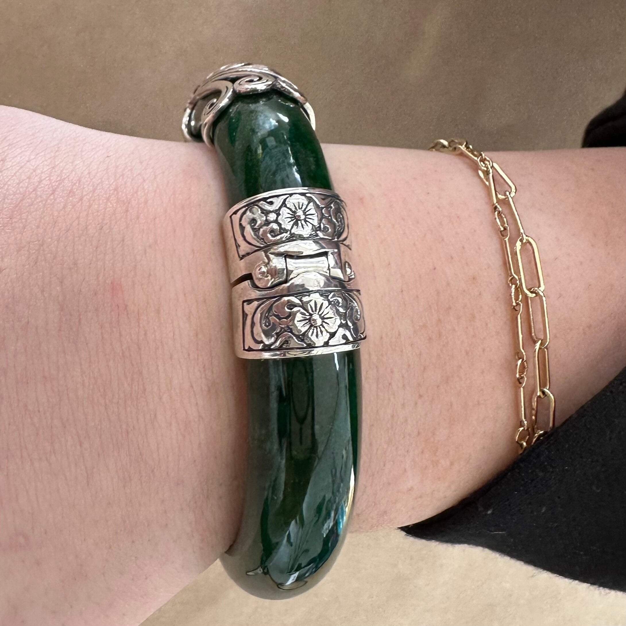 Jade & Marcasite Exquisite Sterling Silver Bangle – Hinged with Clasp
