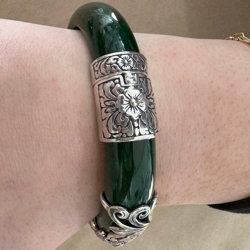 Jade & Marcasite Exquisite Sterling Silver Bangle – Hinged with Clasp