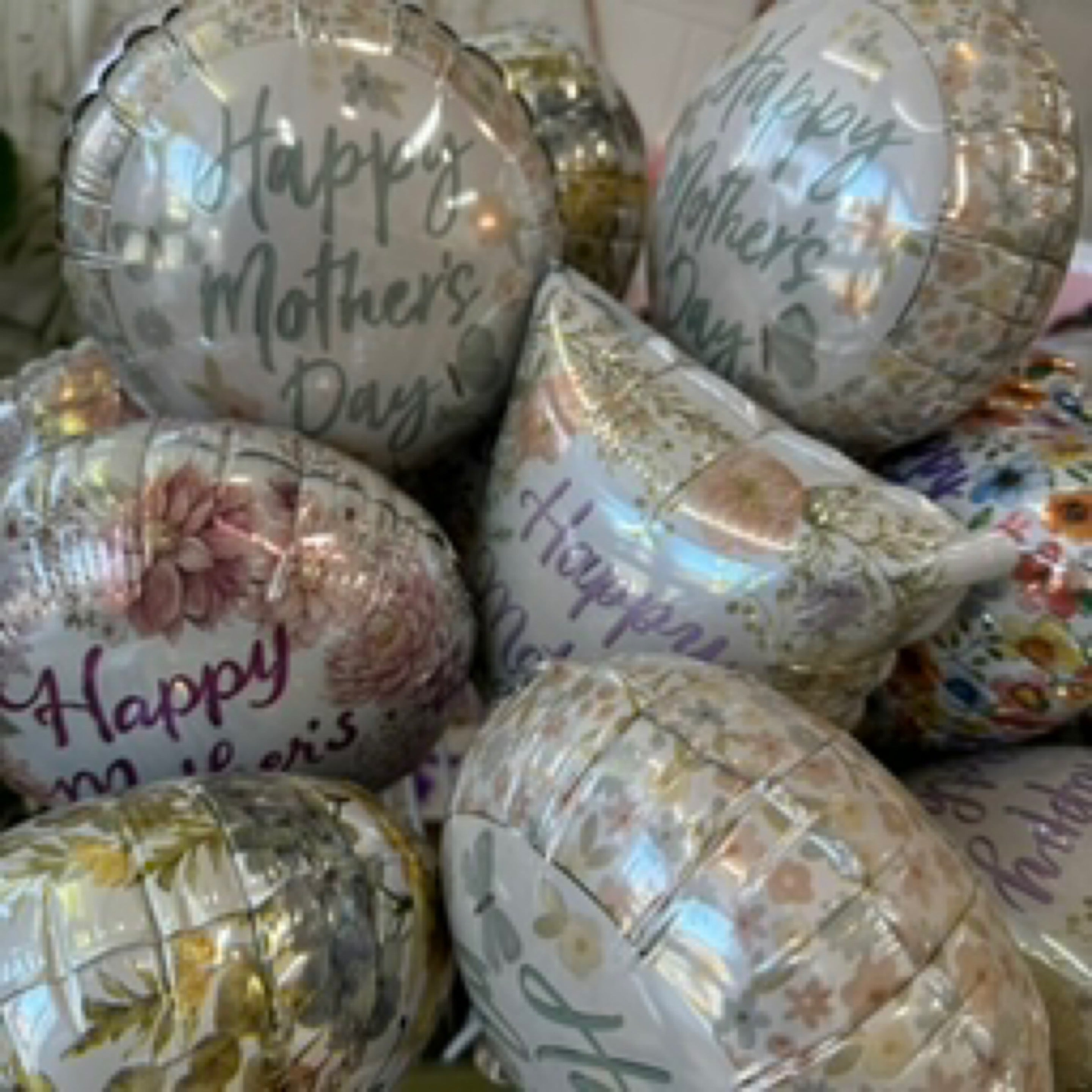 Mother's Day Balloon