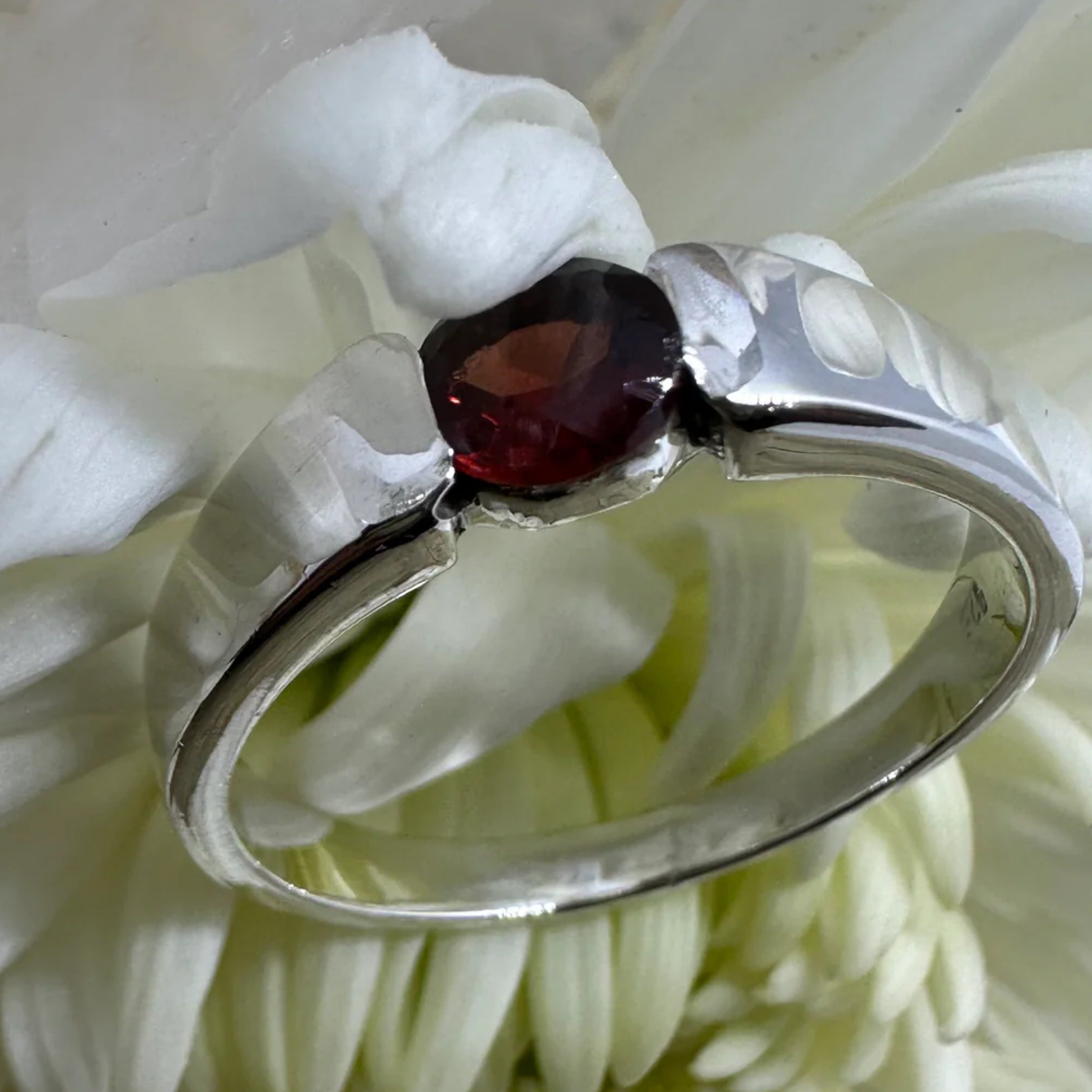 Garnet Sterling Silver Ring - Size 8 - Quality Gemstone Jewellery