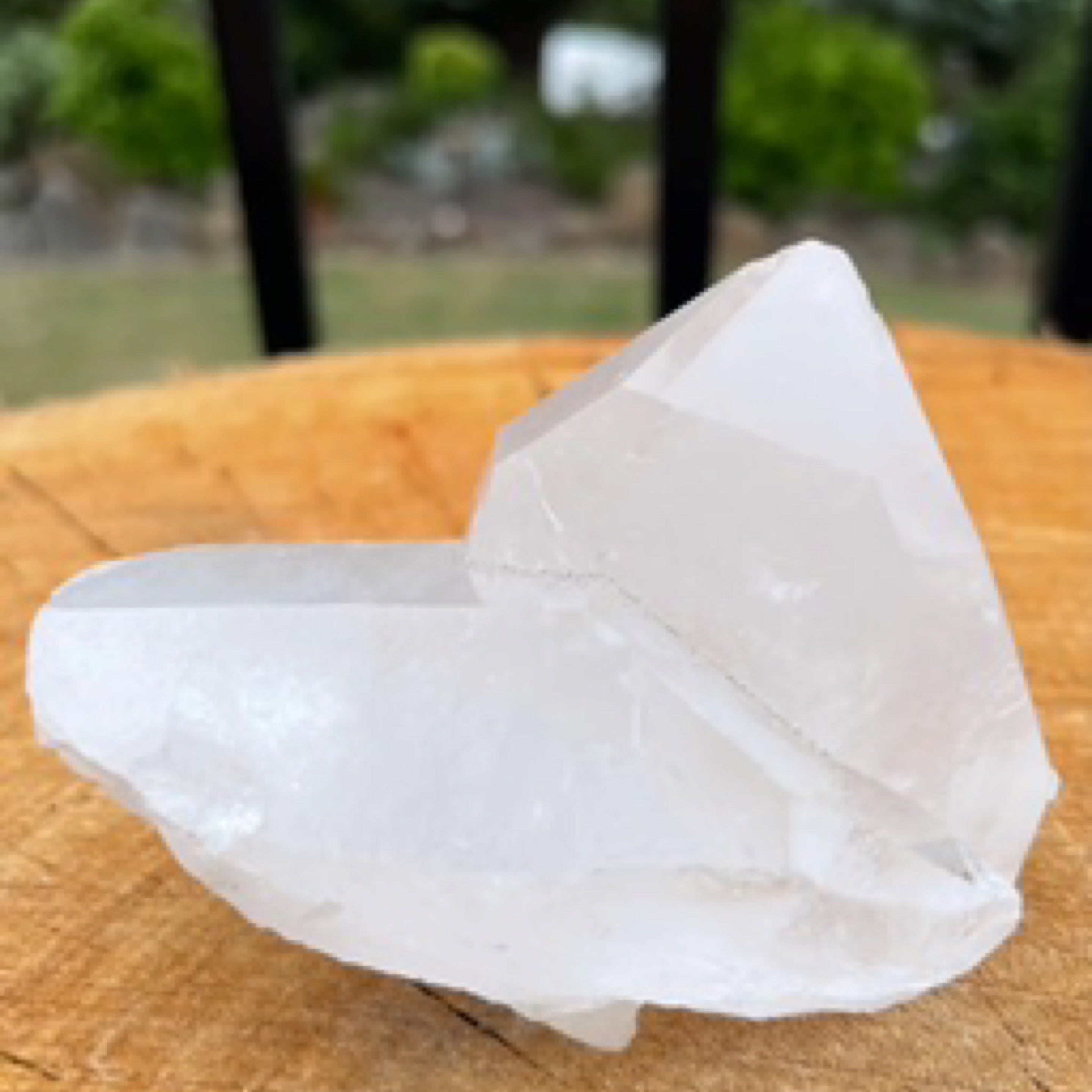 Clear Quartz Cluster|Point