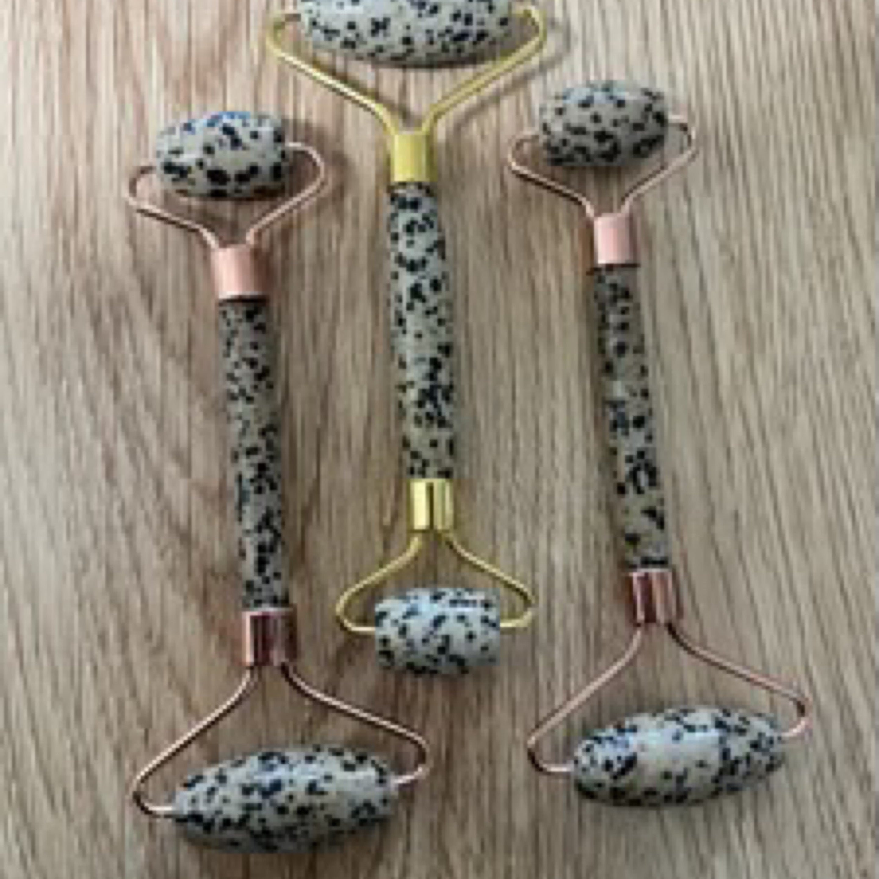Dalmation Jasper Face Roller