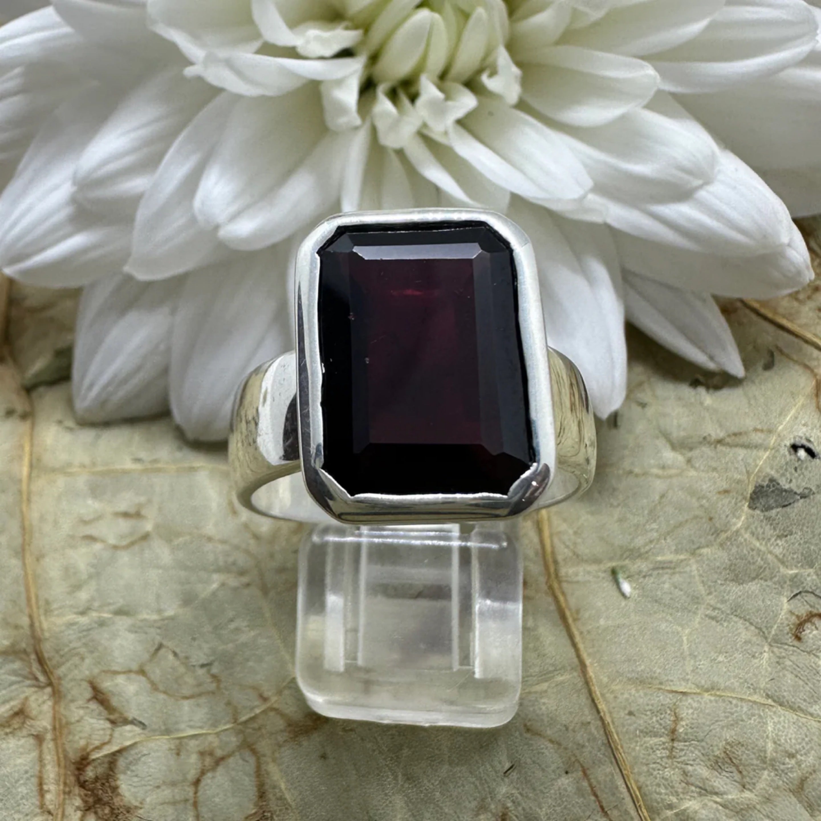 Garnet Large Sterling Silver Ring - Size 9 - Quality Gemstone Jewelle